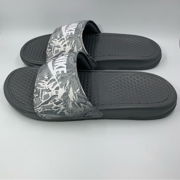 Nike Benassi Slides Mens 8 Gray White Floral Print JDI Slip On Just Do It - Picture 4 of 10